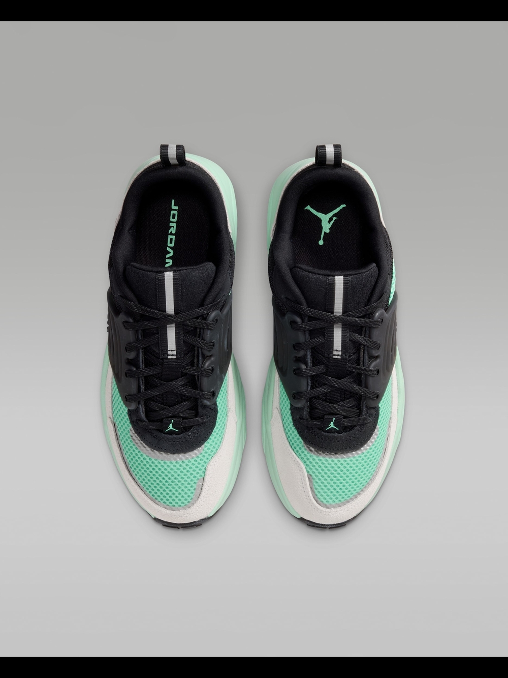 Jordan Mint Green and Black Sneakers Kids Shoes Size7 Big Boys New